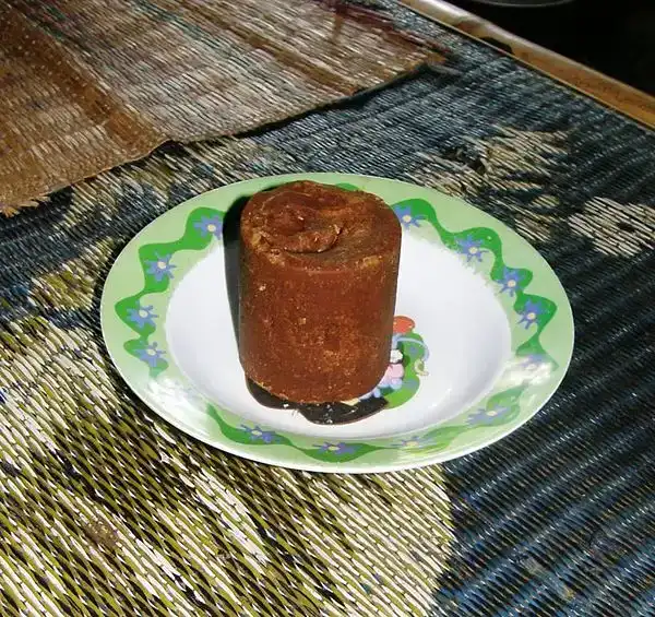 Palmzucker (Jaggery/Palm Sugar)